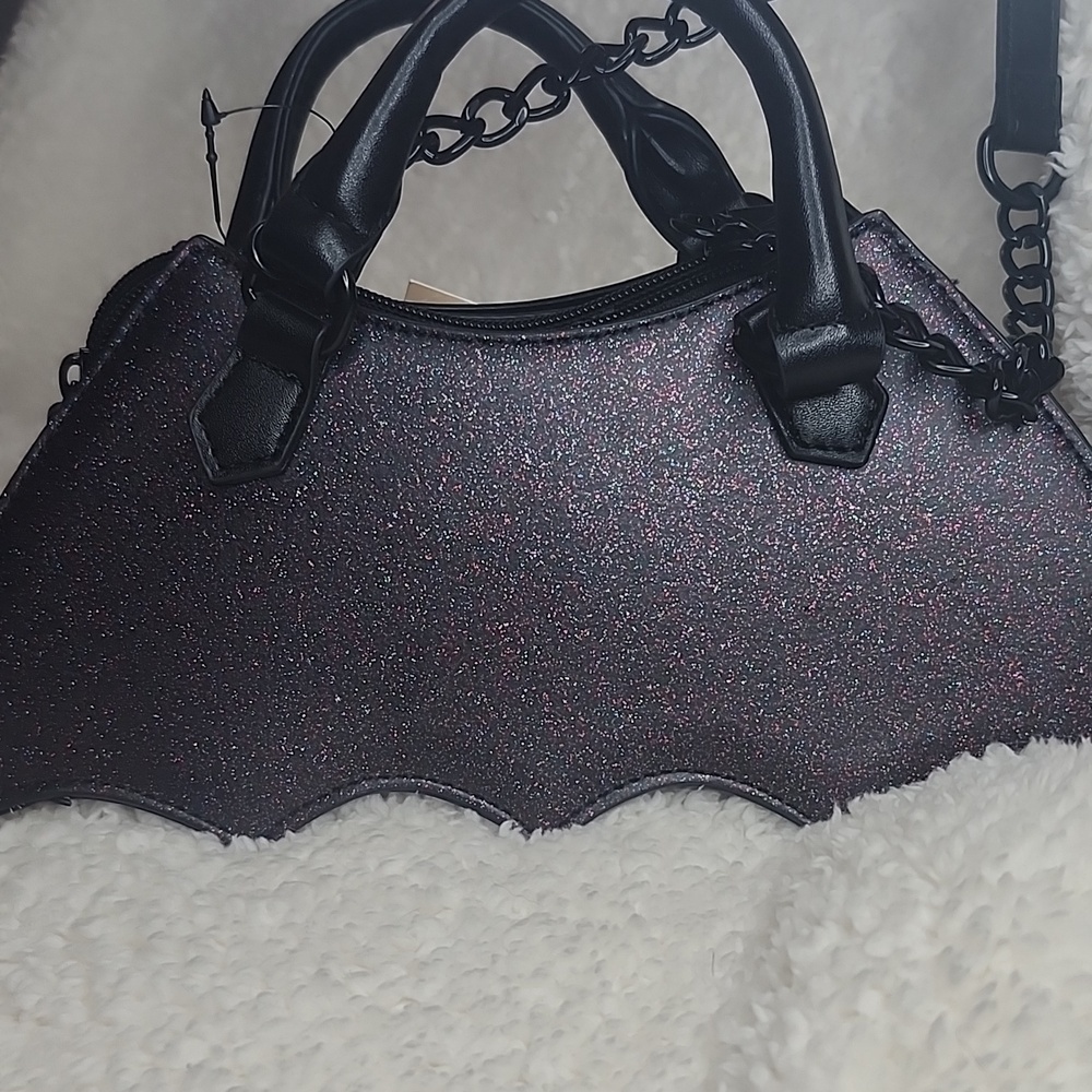 Betsey Johnson Bat Shaped Crossbody Bag Black Glitter Small NWT - Picture 8 of 9